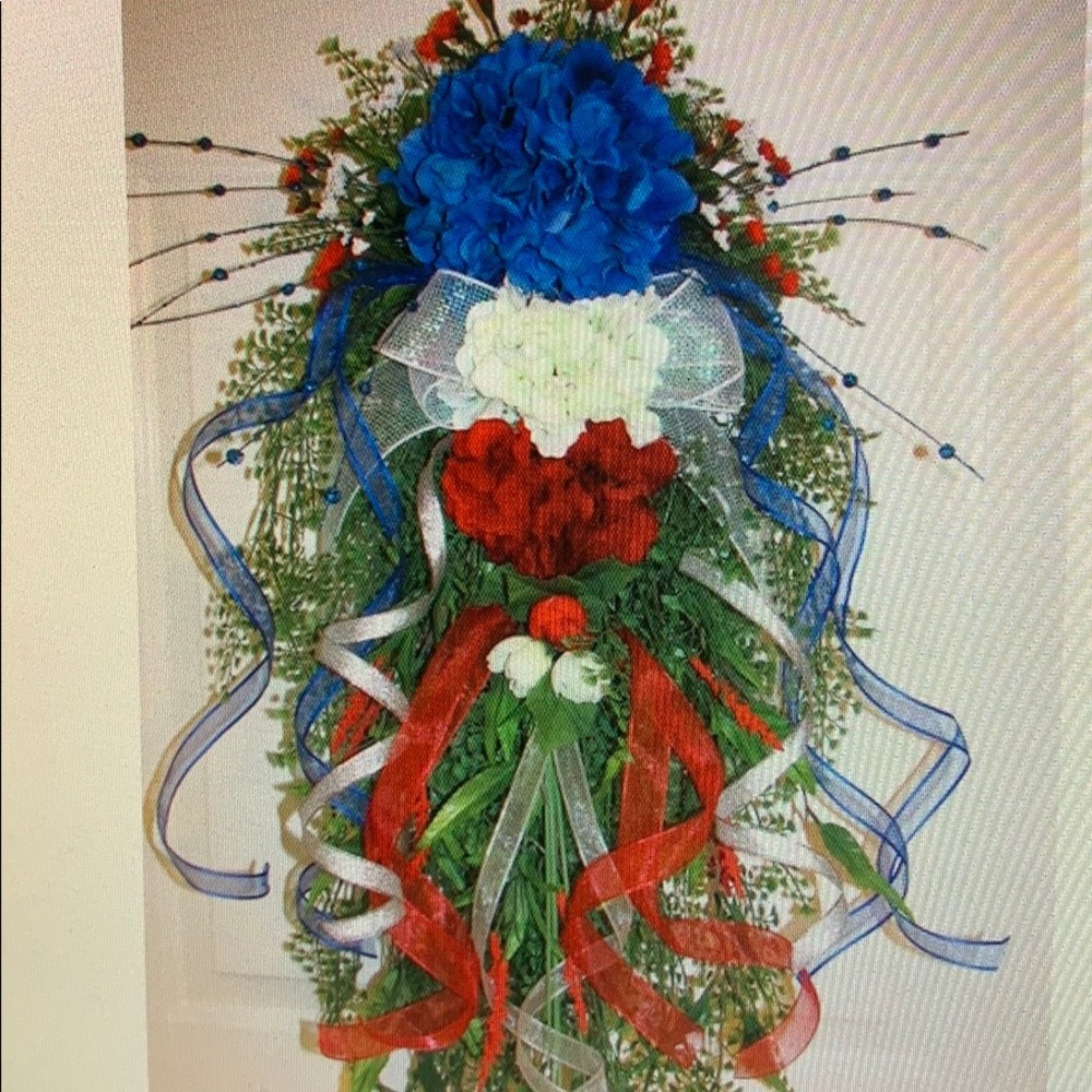 Spring Summer Teardrop Patriotic Swag/Wreath